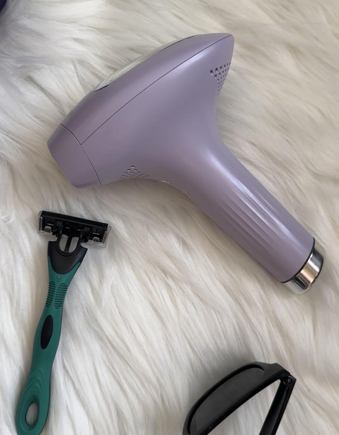 MICHAEL TODD BEAUTY - LUMOS Laser IPL Hair Removal Device for Women and Men, 50F CoolMax Technology, 999,999 Flashes, 3 in 1 with Skin Sensor for Nearly Painless, Permanent Hair Removal customer photo 2