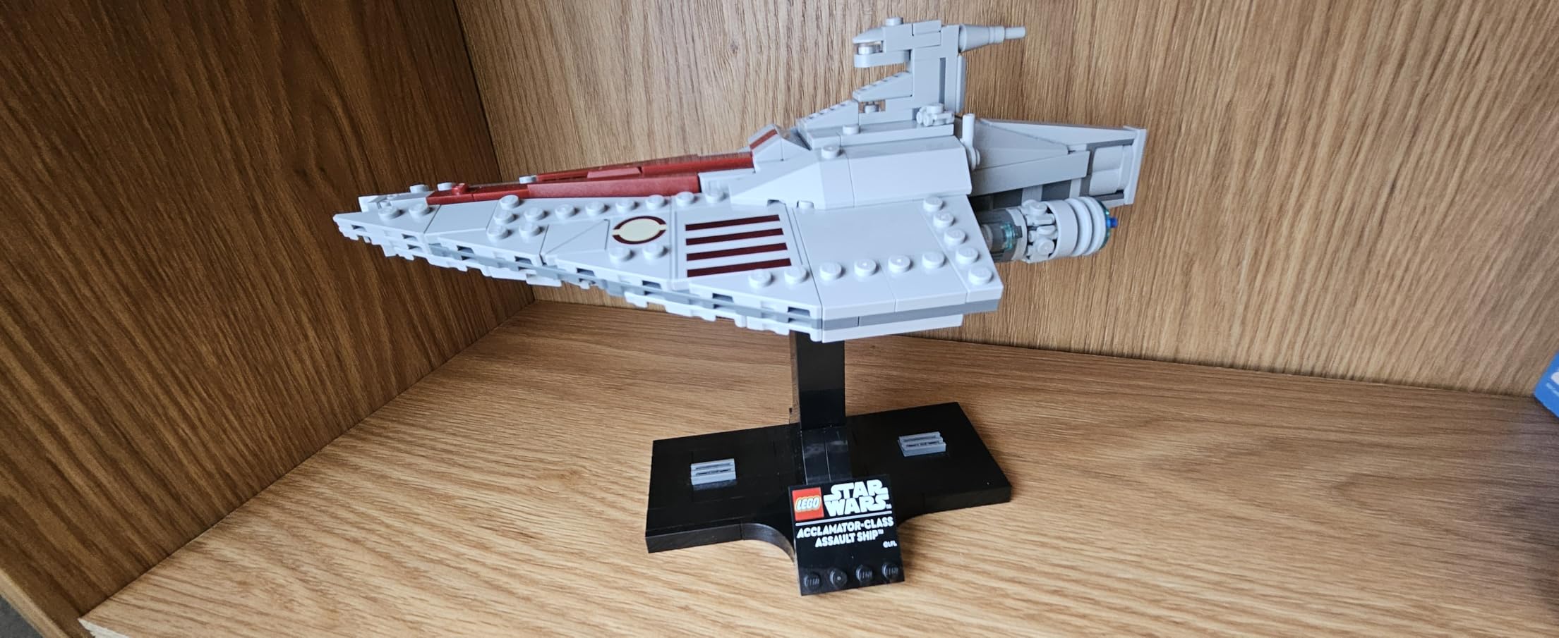 LEGO Star Wars Acclamator-Class Assault Ship Building Set for Adults (75404) customer photo 1