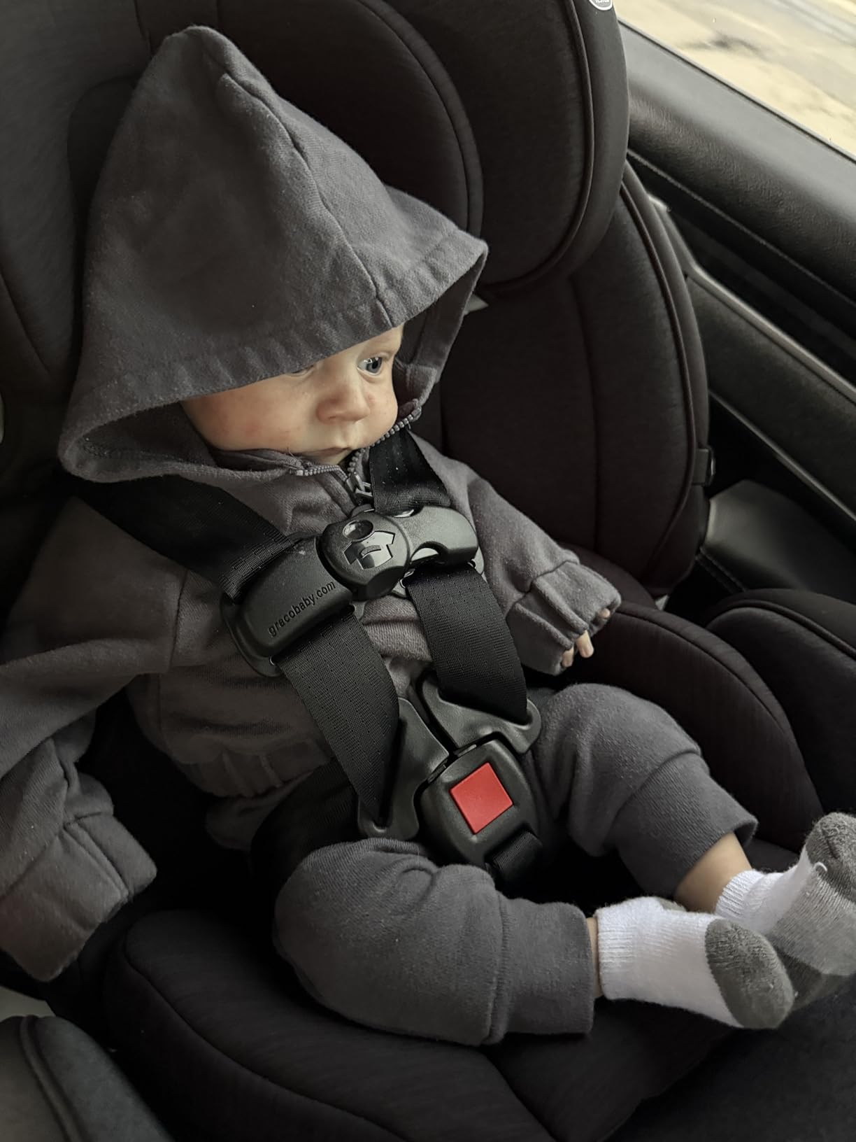Graco Turn2Me 3-in-1 Rotating Convertible Car Seat, Cambridge, Rear-Facing Rotation Only, Forward-Facing Mode, Highback Booster Up to 100 lbs, Adjustable Headrest & Harness, Steel Reinforced Frame customer photo 2