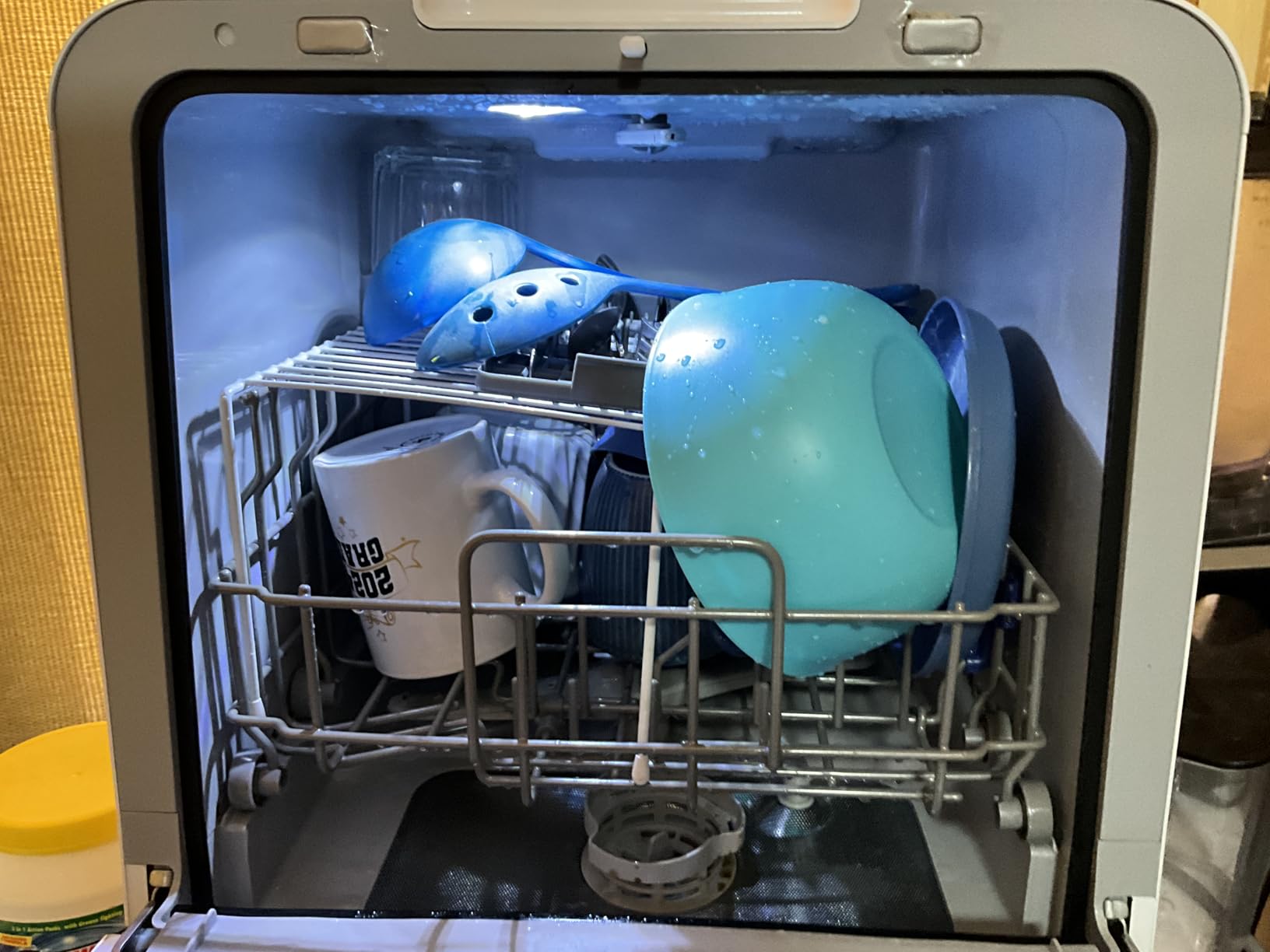 Midea MDC17P2DWW Countertop Dishwasher Portable with 6L(1.59G) Built-in Water Tank, 5+2 Programs, Auto Door Open, Dual Drying System, Energy-Saving and Odor Removal, for Apartments, Dorms & RVs, White customer photo 2