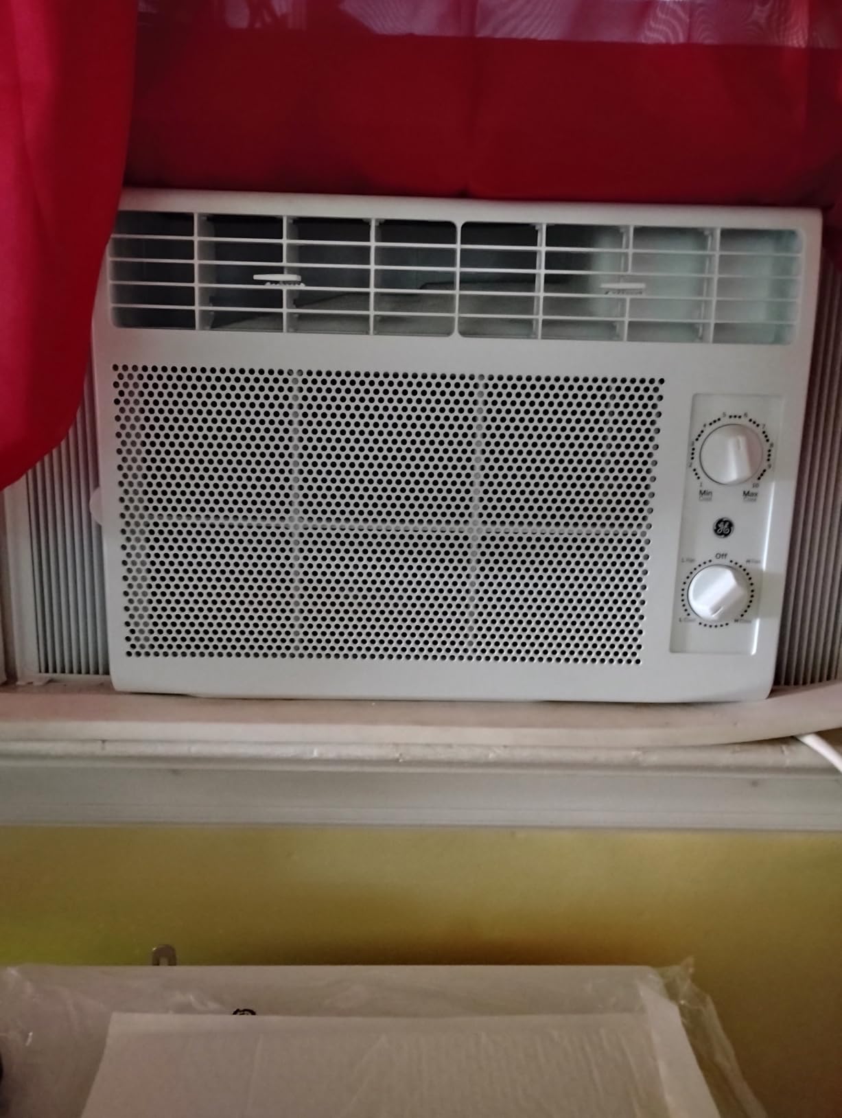 GE Window Air Conditioner Unit, 5,000 BTU for Small Rooms up to 150 sq ft. with Manual Adjustable Fan and Cooling Settings, Perfect for Small Bedroom or Living Room, Easy Install Kit Included, White customer photo 1