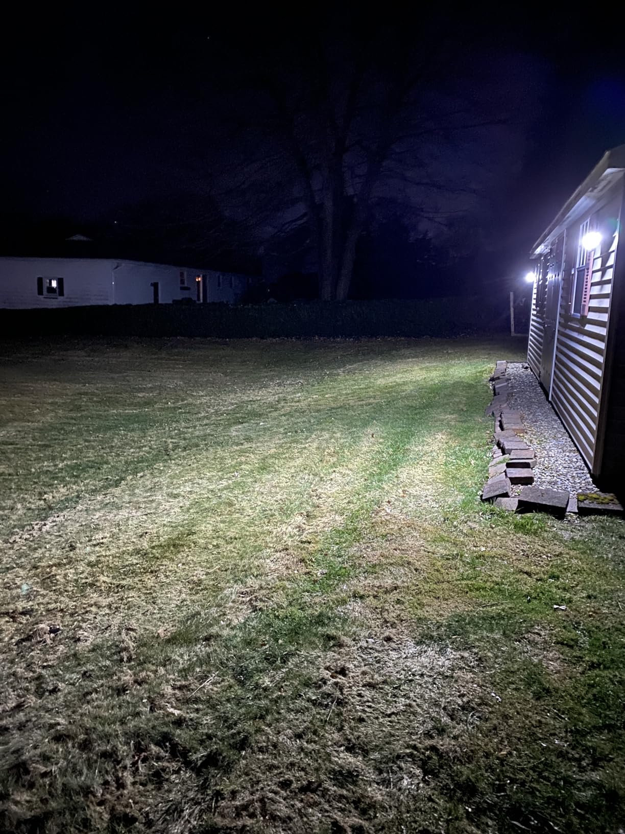 Philips Solar Security Light Outdoor 302 LED 1200lm, Solar-Powered Waterproof Wall-Mounted Flood Light w/PIR Motion Sensor, 3 Heads, IP65 Waterproof, 3 Modes (2 Packs) customer photo 2