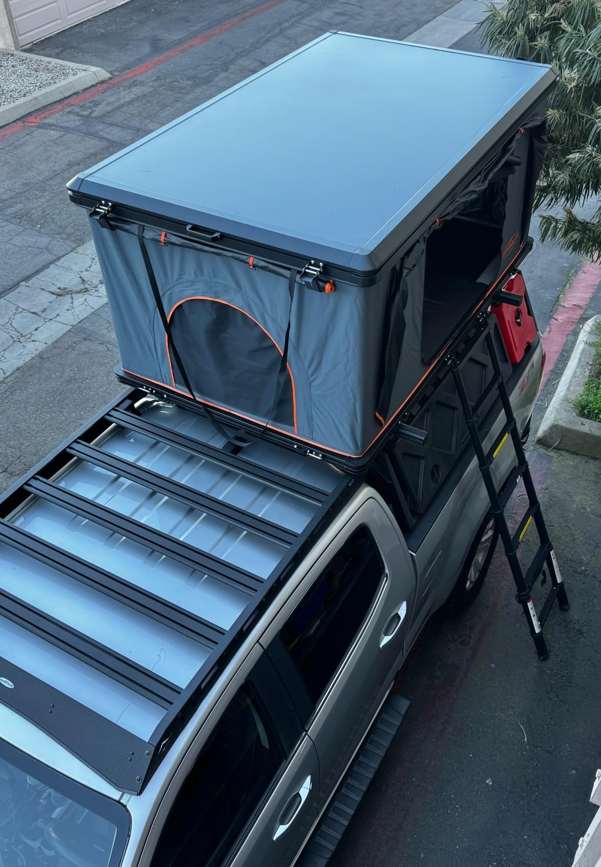 Aluminum Rooftop Tent Hard Shell with Winter Insulation, Pop Up 2 Person Roof Top Hardshell for Camping Truck Van Suitable for Jeep SUV Car customer photo 1