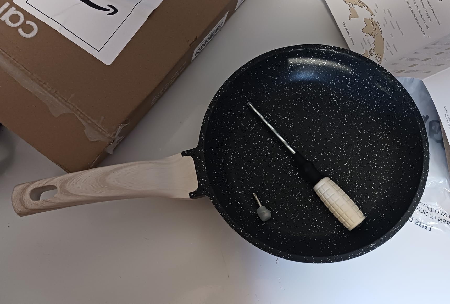 CAROTE Non Stick Frying Pan Skillet, Omelet Pan, Healthy Non Toxic Granite Chef Pan, Induction Compatible Egg Frying Pan with Heat-Resistant Handle, PFOA-Free, Cream White, 8