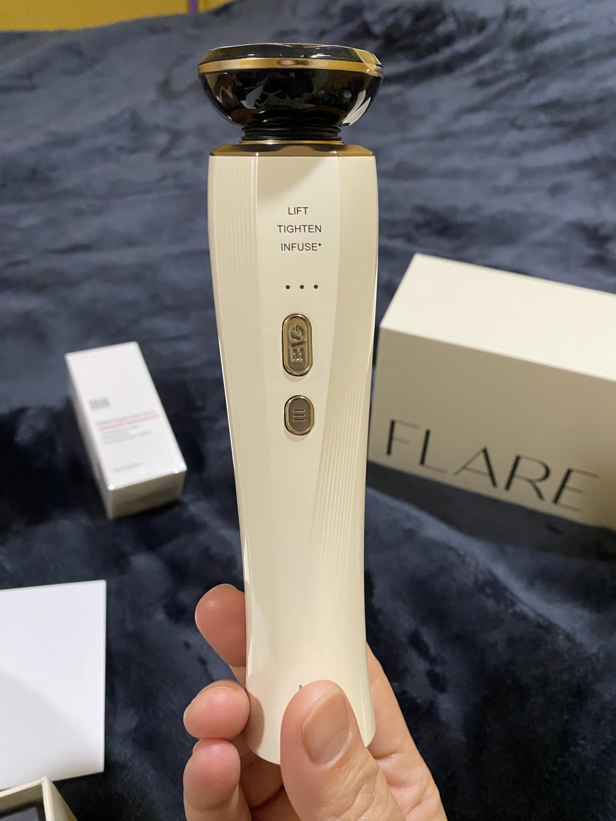 INIA 3-in-1 Skin Tightening Device True Beauty Glow Facial Massager Red Light Therapy for Face and Neck customer photo 2