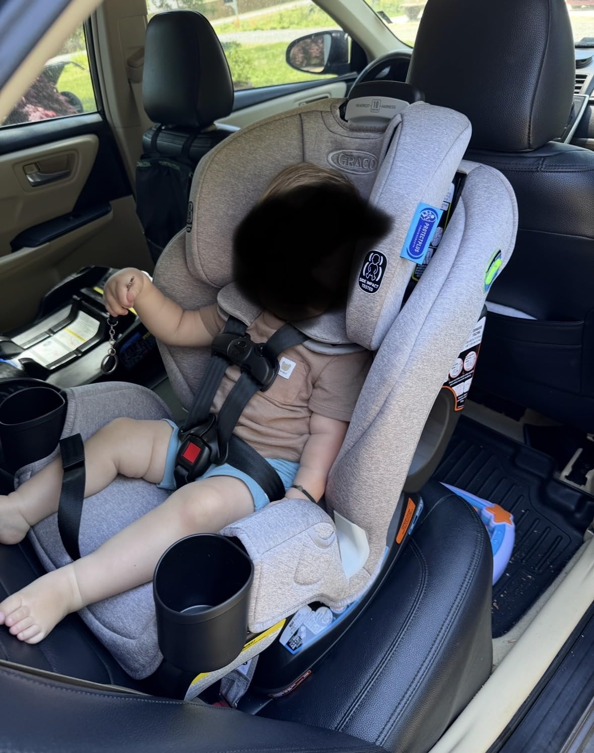 Graco Extend2Fit 3-in-1 Convertible Car Seat, 3 Modes - Rear Facing, Forward Facing Baby Car Seat and Highback Booster Seat, Adjustable Extension Panel for Extra Legroom, Cullen customer photo 2