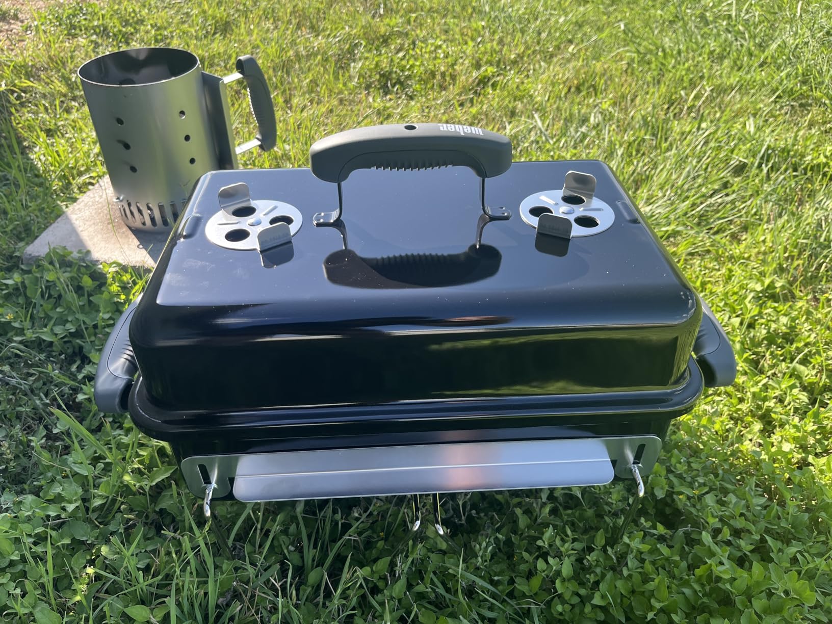 Weber Go-Anywhere Charcoal Grill - Compact Portable BBQ Grill for Camping, Tailgating & Outdoor Cooking with 2-Piece Cooking Grate & Precise Airflow Dampers customer photo 2