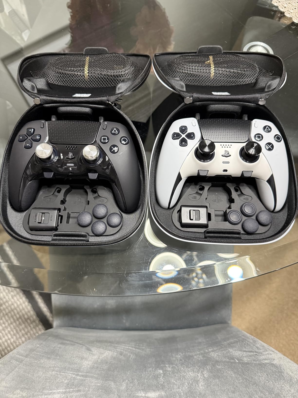 PlayStation DualSense Edge Wireless Controller - Midnight Black customer photo 2