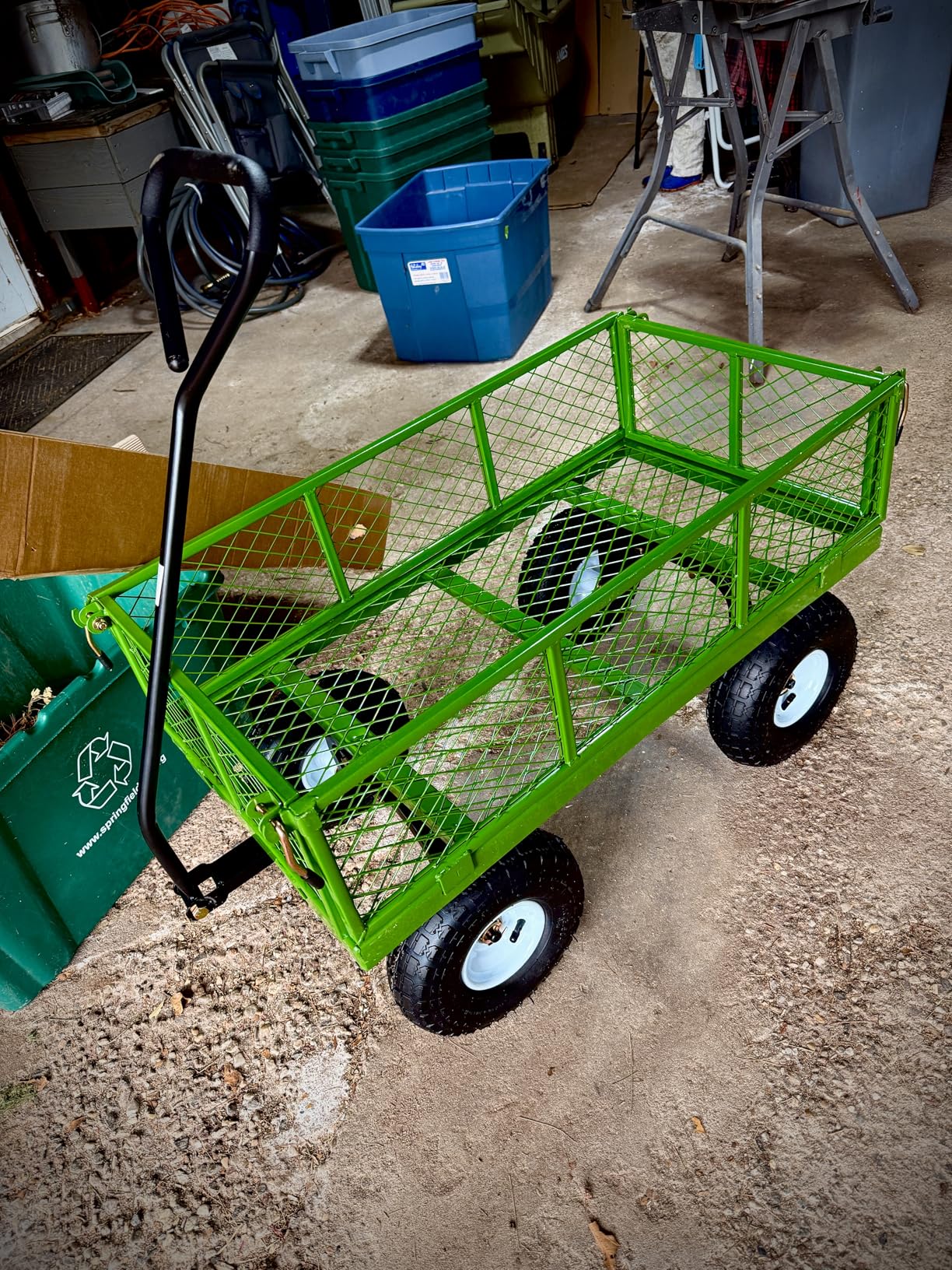 VEVOR 500 Lbs Steel Garden Cart, Heavy Duty Garden Wagon Cart Pullable on Wheels, Metal Yard Utility Wagon Carts with 10