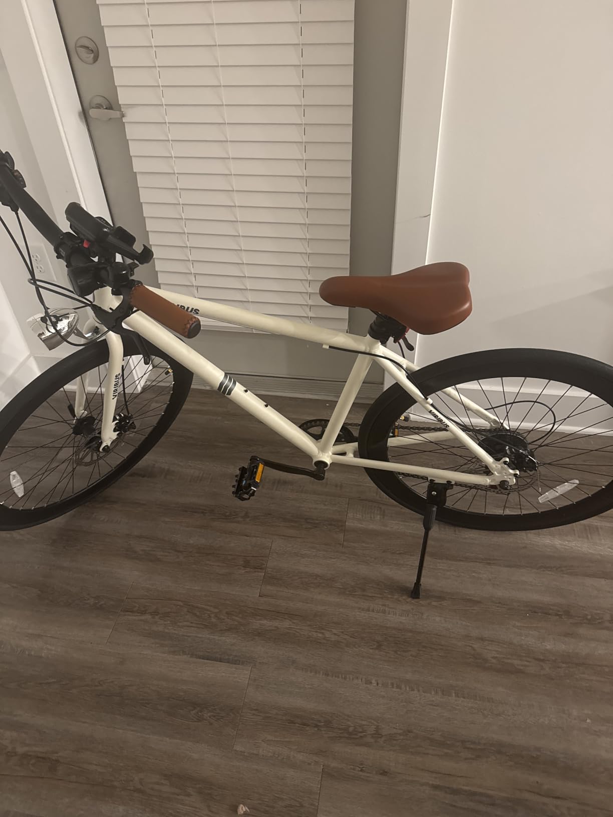 VIRIBUS Hybrid Bikes, 28 inch Mens Hybrid Bicycle 7 Speed with Lightweight Aluminum Frame & Disc Brakes, 700C customer photo 1