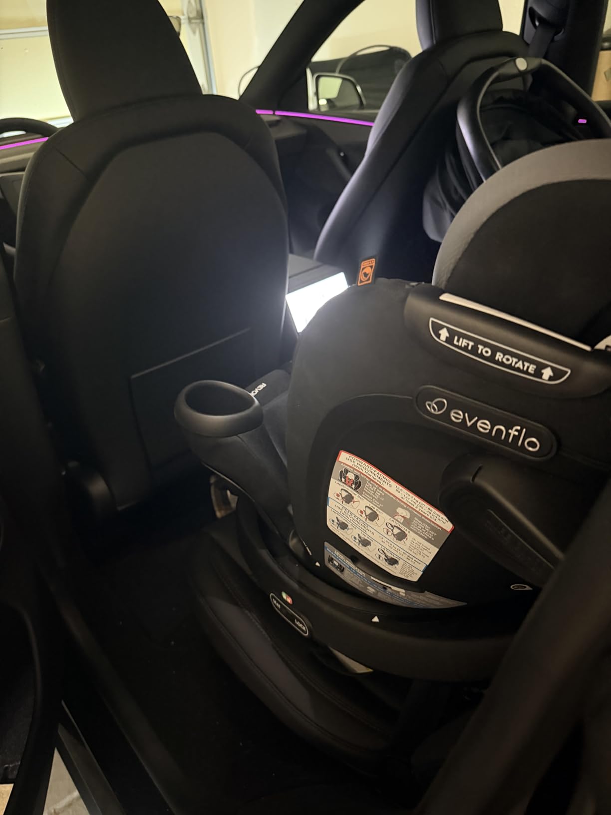Evenflo Revolve360 Extend Convertible Car Seat with 360 Degree Rotation, Extended Rear-Facing, Forward-Facing, Booster Mode, and Secure Latch Install, Revere Gray customer photo 1