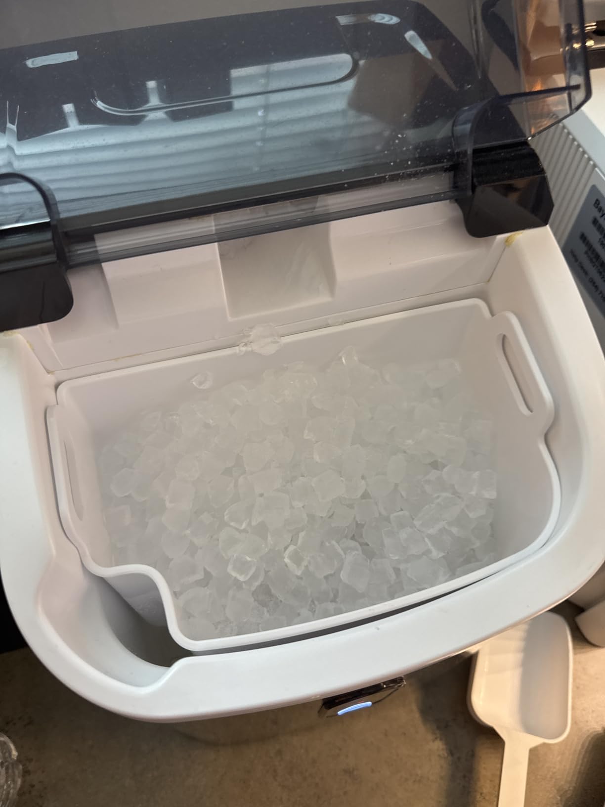 Antarctic Star Nugget Ice Maker Countertop with Soft Chewable Ice, Portable Sonic Ice Maker with Basket and Scoop, Removable Top Cover, Auto-Cleaning for Home/Party/RV/Camping (Stainless Steel Silver) customer photo 1