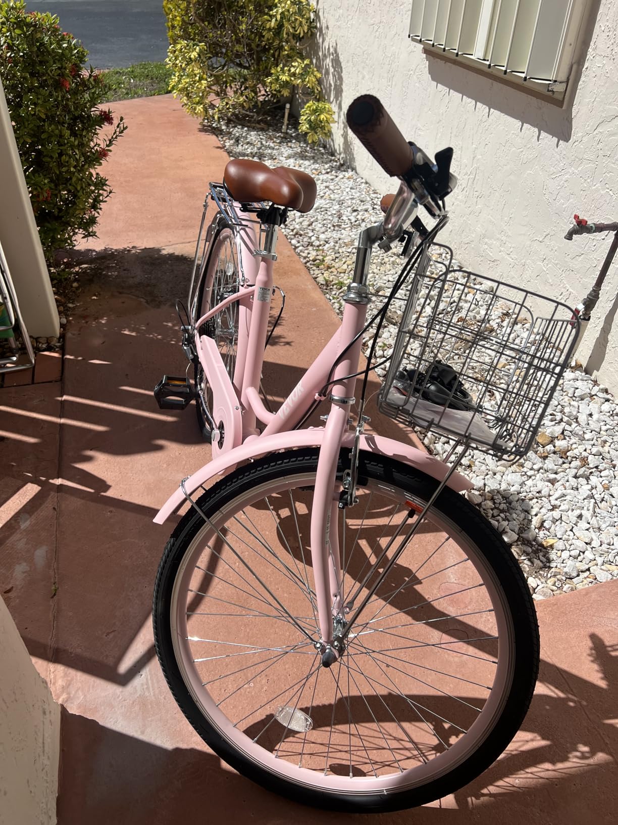 VEVOR Women Beach Cruiser Bike, 7-Speed and 1-Speed, 24-26 Inch Pink and Light Blue customer photo 1