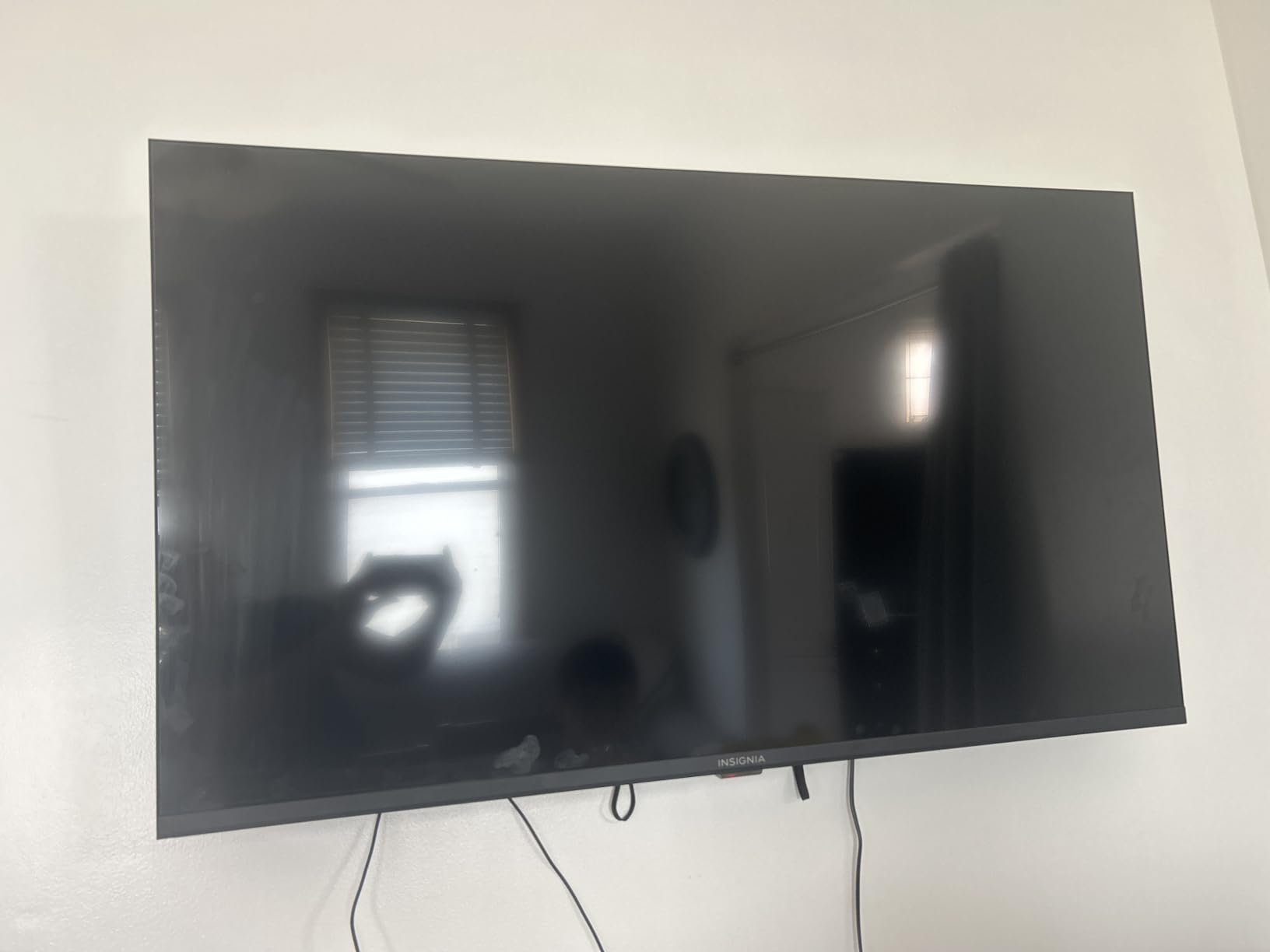 65-inch Class F50 Series LED 4K UHD Smart Fire TV with Alexa Voice Remote (NS-65F501NA26) customer photo 1
