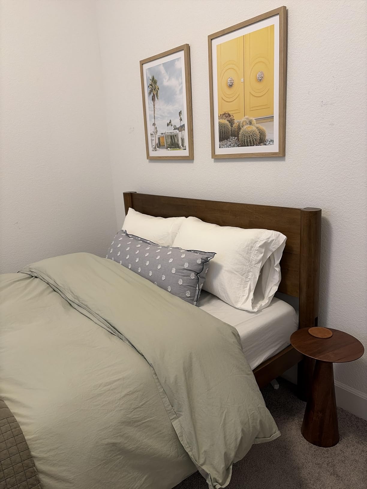 Kin by Tuft & Needle Medium Plush 10 Inch Queen Hybrid Mattress, Cooling Pressure Relief, 100 Night Trial, CertiPUR-US customer photo 1