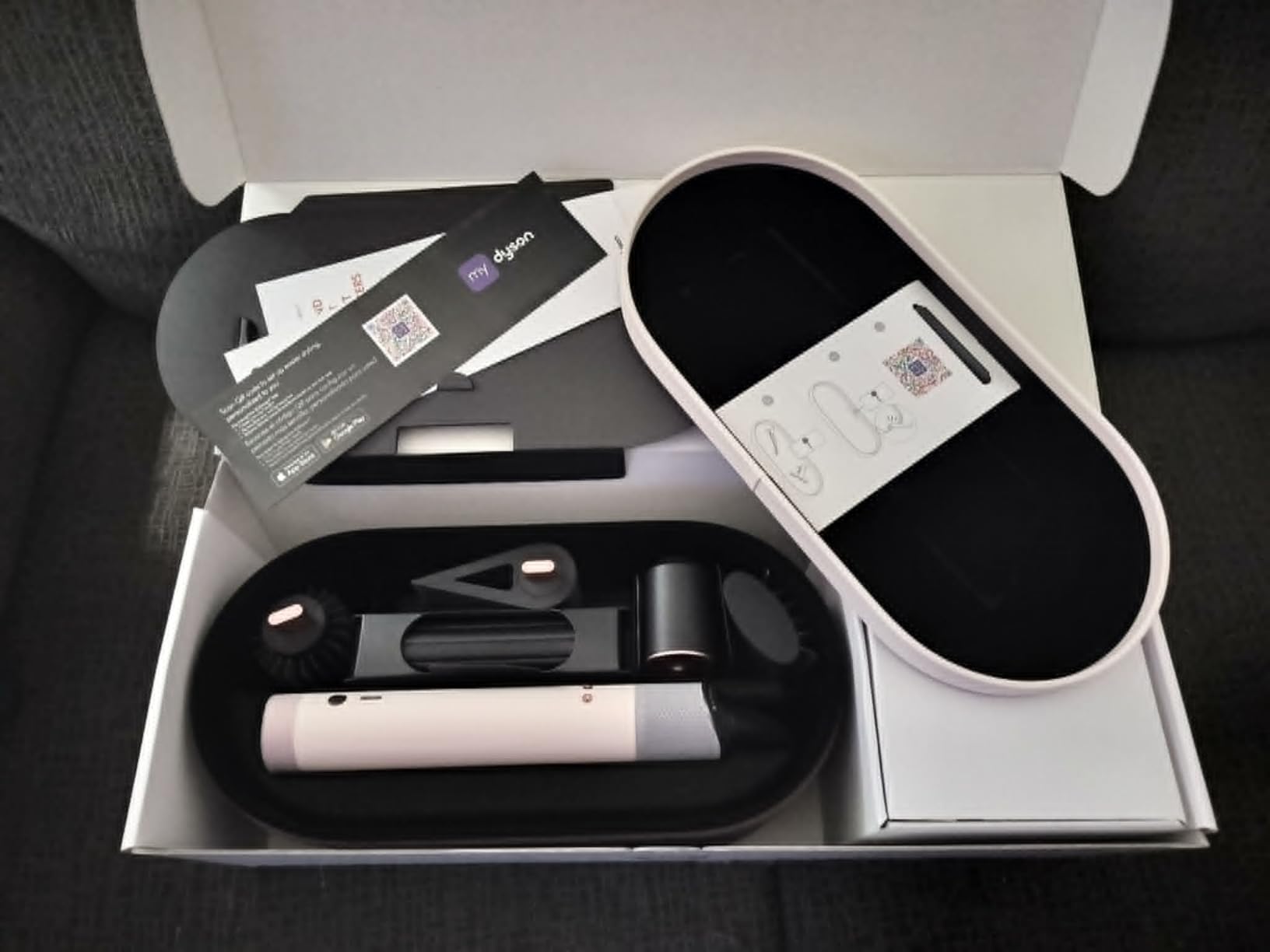 Dyson Airwrap Co-anda2x Multi-Styler and Dryer customer photo 2