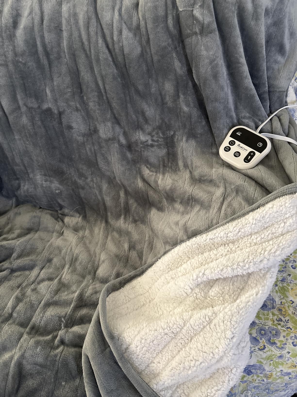 Mia&Coco Heated Blanket Full Size -72