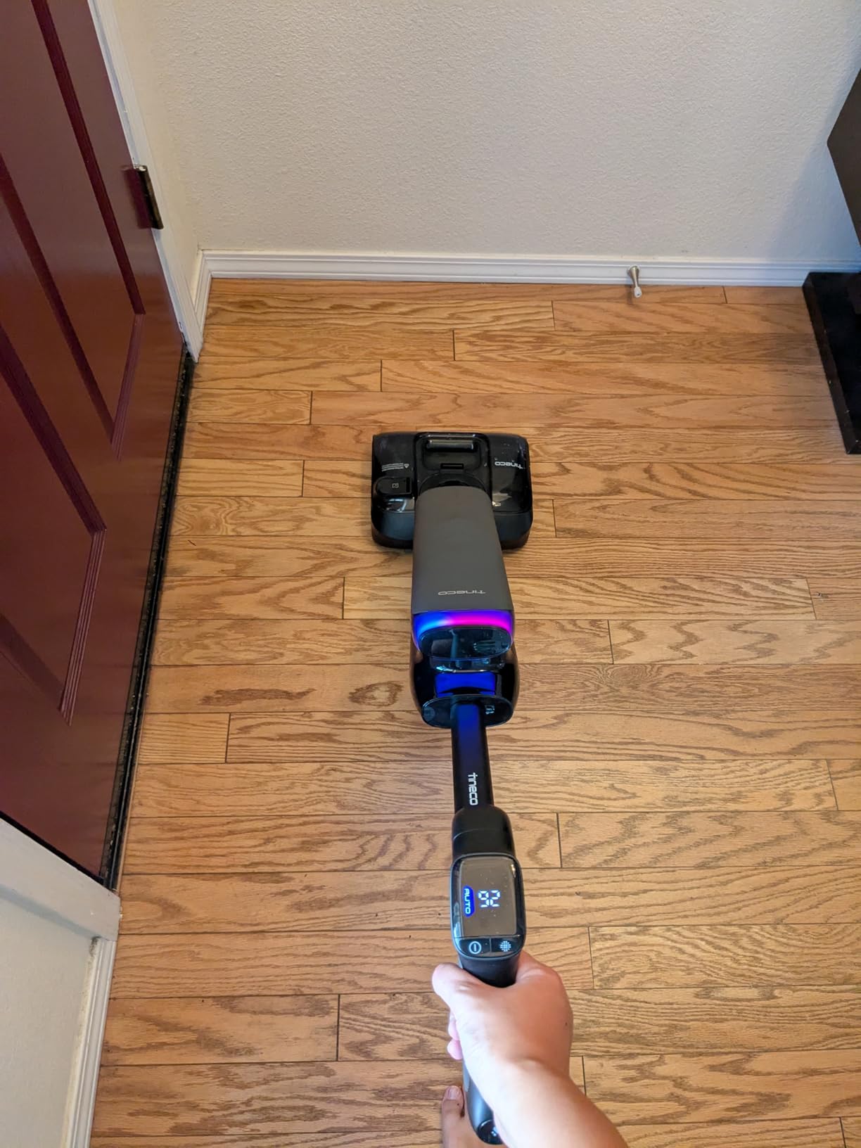 Floor ONE S7 Artist Wet Dry Vacuum Cleaner 22kPa Suction Floor Cleaner Mop, 50 Min Runtime, iLoop Smart Sensor, DualBlock Anti-Tangle Design, 185 Flashdry, Dual-Edge Cleaning, 180 Lay-Flat customer photo 2