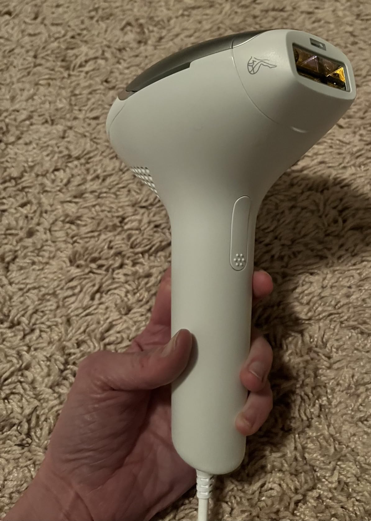 Philips Lumea 7000 Series IPL Hair Removal Device - Permanent Laser Hair Reduction for Women & Men, Easy and Comfortable Use at Home, SenseIQ, Uniquely Curved Attachment for Body, BRI931/03 customer photo 2