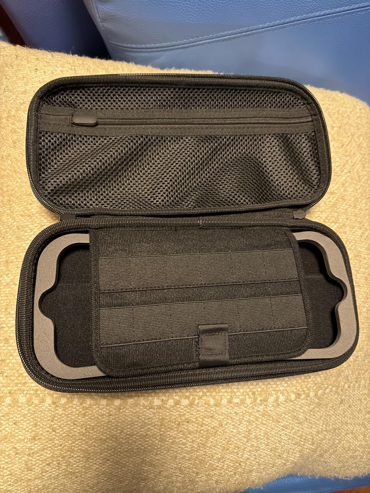 Amazon Basics Universal Nintendo Switch Case with 12 Game Card Slots, Fits Switch OLED and Switch 2, Black, 1-Pack customer photo 2