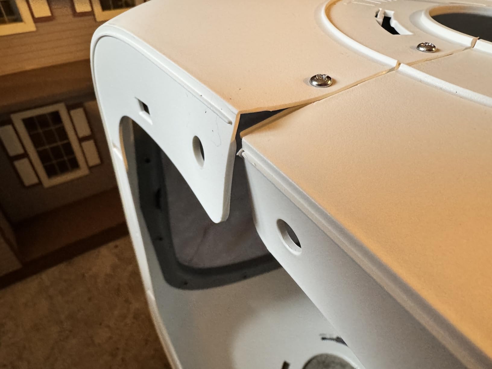 Mintakawa Automatic Cat Litter Box Self Cleaning - APP Control and Weight Monitoring - Ultra-Quiet, Suitable for Medium Cats and Kittens, Safe Anti-Pinch - White customer photo 2