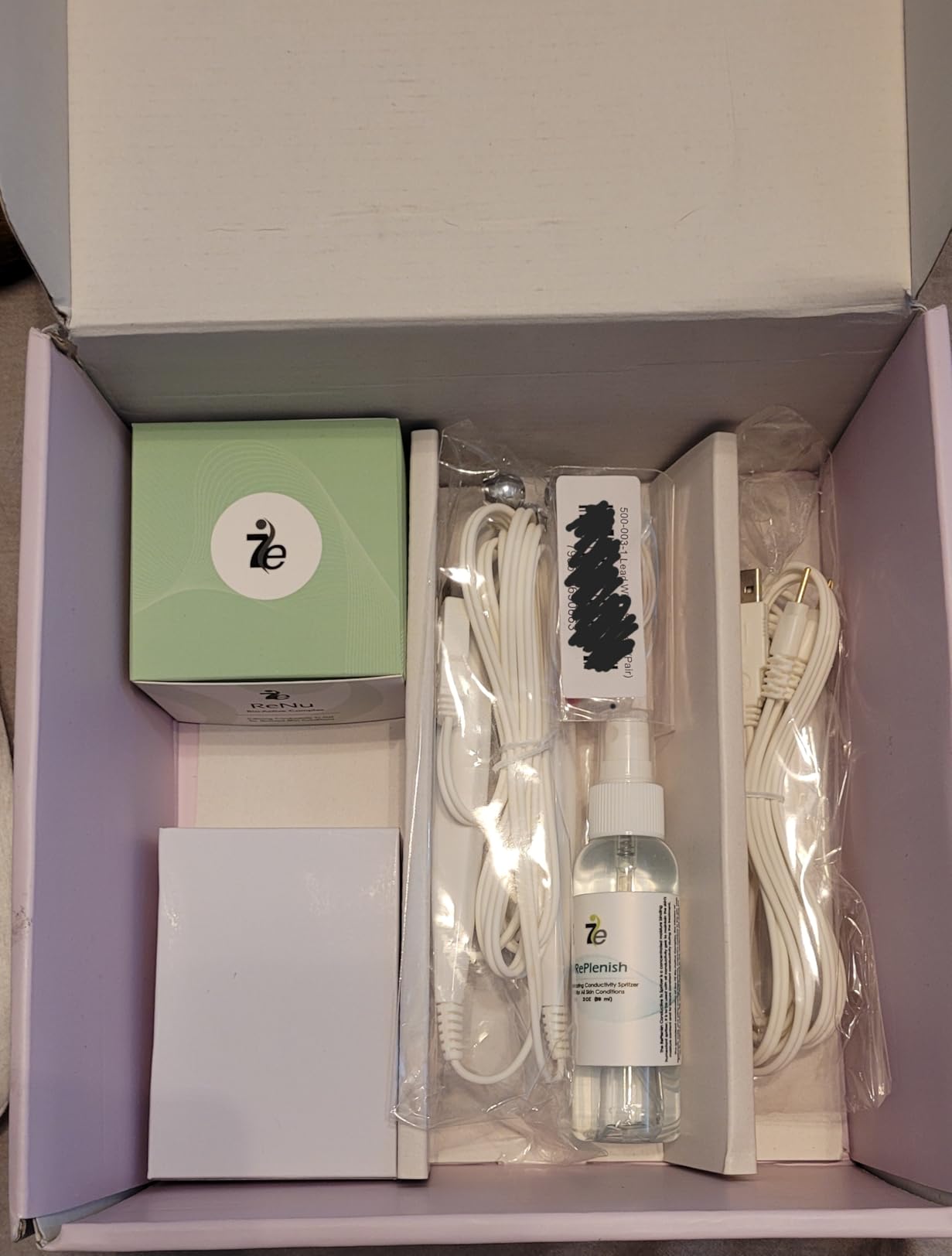 7e Wellness MyoLift TriWave Microcurrent Facial Device for Face Lifting & Toning with Conductive Gel, Probes, Masks - 3-Wave Technology for Skin Firming, Smoothing & Circulation - Face & Neck Care customer photo 1