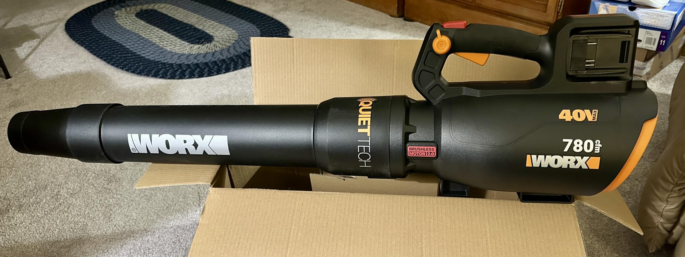 WORX Cordless Leaf Blower, Electric Blower with 780 CFM & 190 MPH, Brushless Lawn Blower with Gas-Like Power & 57 dB, 2 x 4.0 Ah Batteries & Charger Included, WG582 customer photo 2