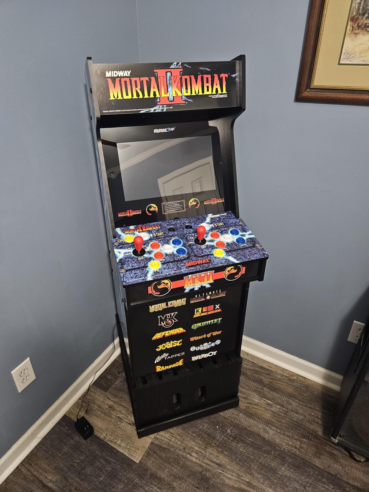 Arcade1Up Mortal Kombat Classic SE Arcade Machine customer photo 2