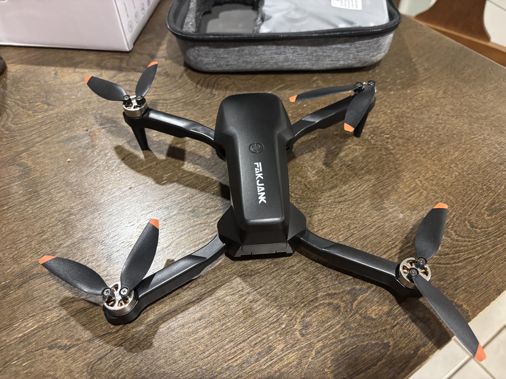 F417PRO Drone with Camera 1080P for Adults Kids, Mini Drone with Screen, Adult Drone, Dual 90 Degree Lens, LED Lights, Optical Flow, Modular Battery, Beginner Drone, One Key Start, Headless, 3D Flip, Case customer photo 2