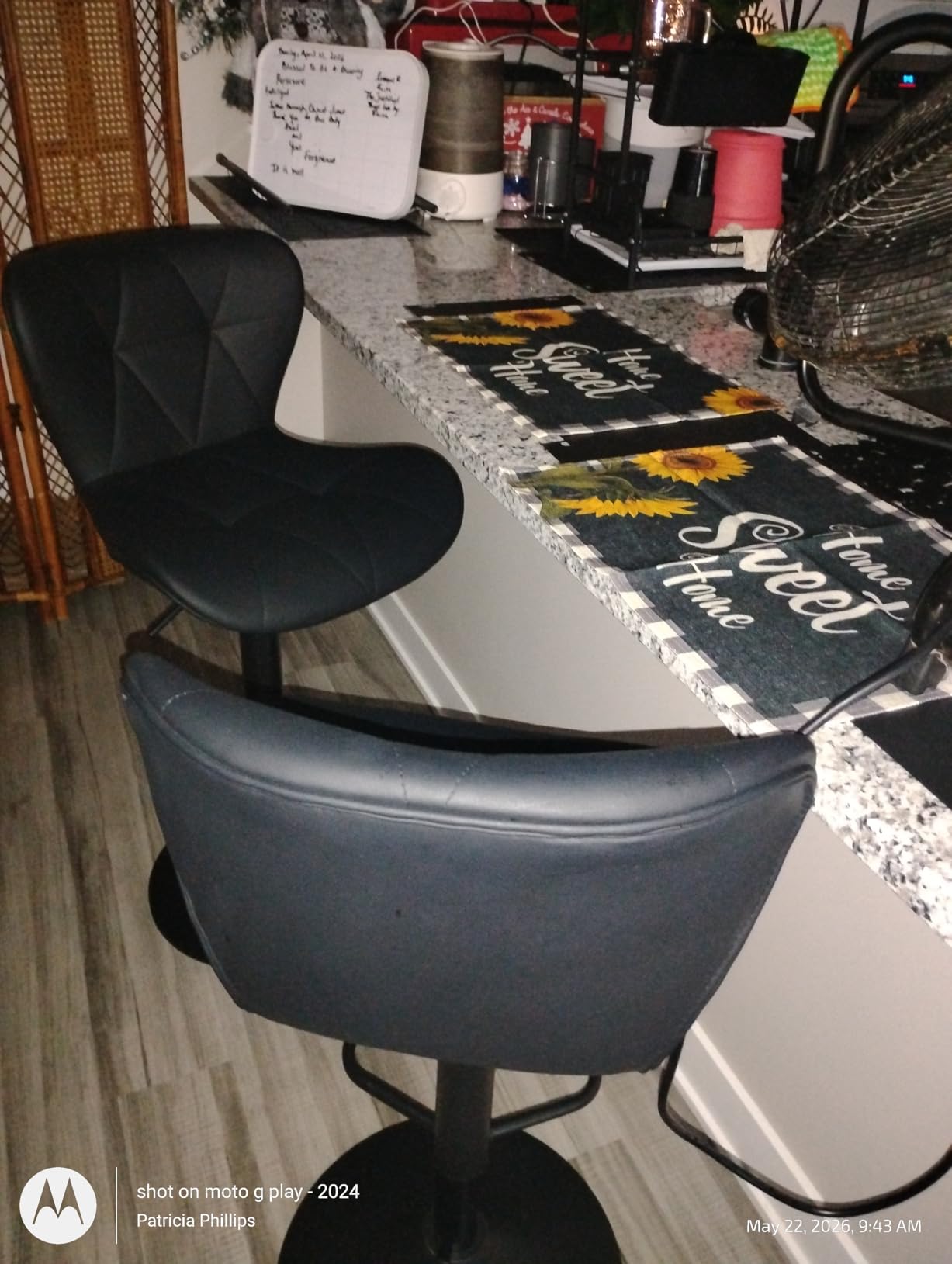 Sweetcrispy Modern Bar Stools Set of 4, Adjustable Faux Leather Upholstered Swivel Bar Stools, Counter Height Chairs with Back for Kitchen Island, Black customer photo 2