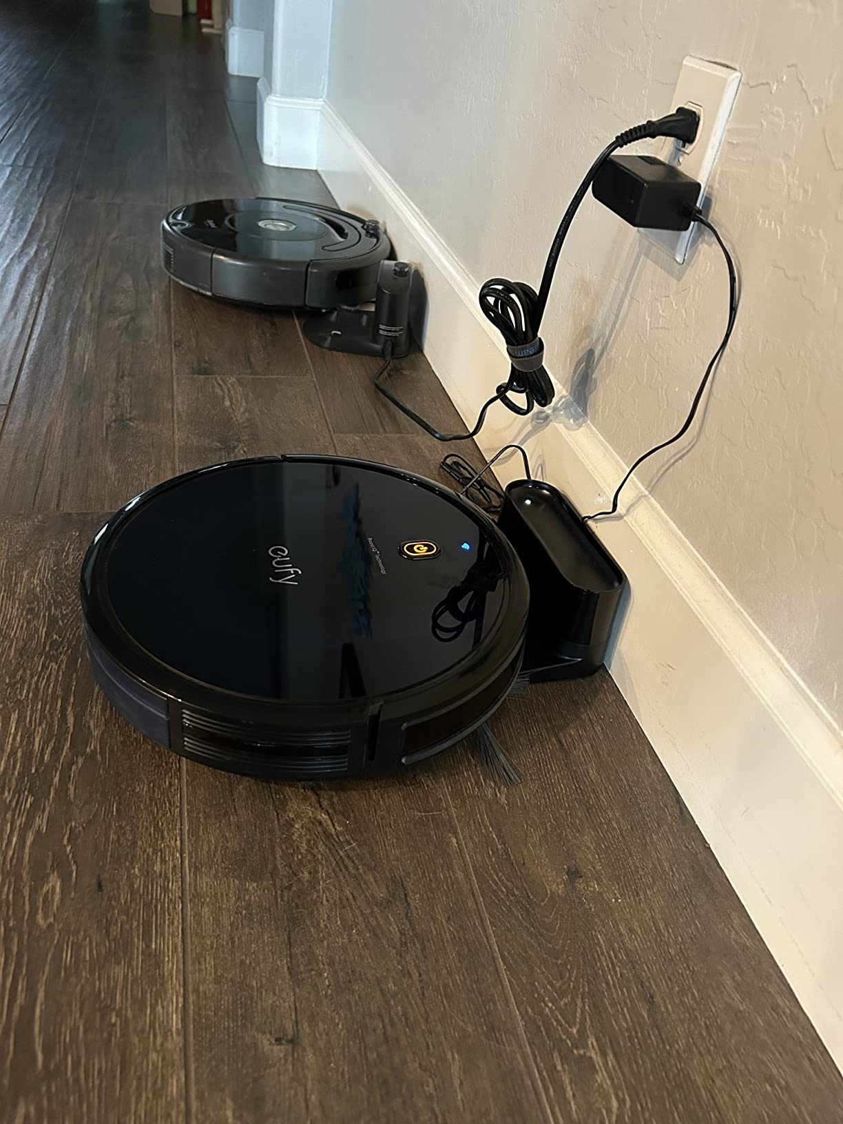 eufy Robot Vacuum Omni C20, Robot Vacuum and Mop Combo, Self Emptying, Auto Mop Washing and Auto Drying for Hands-Free Cleaning, 7000 Pa Powerful Suction (Renewed) customer photo 1