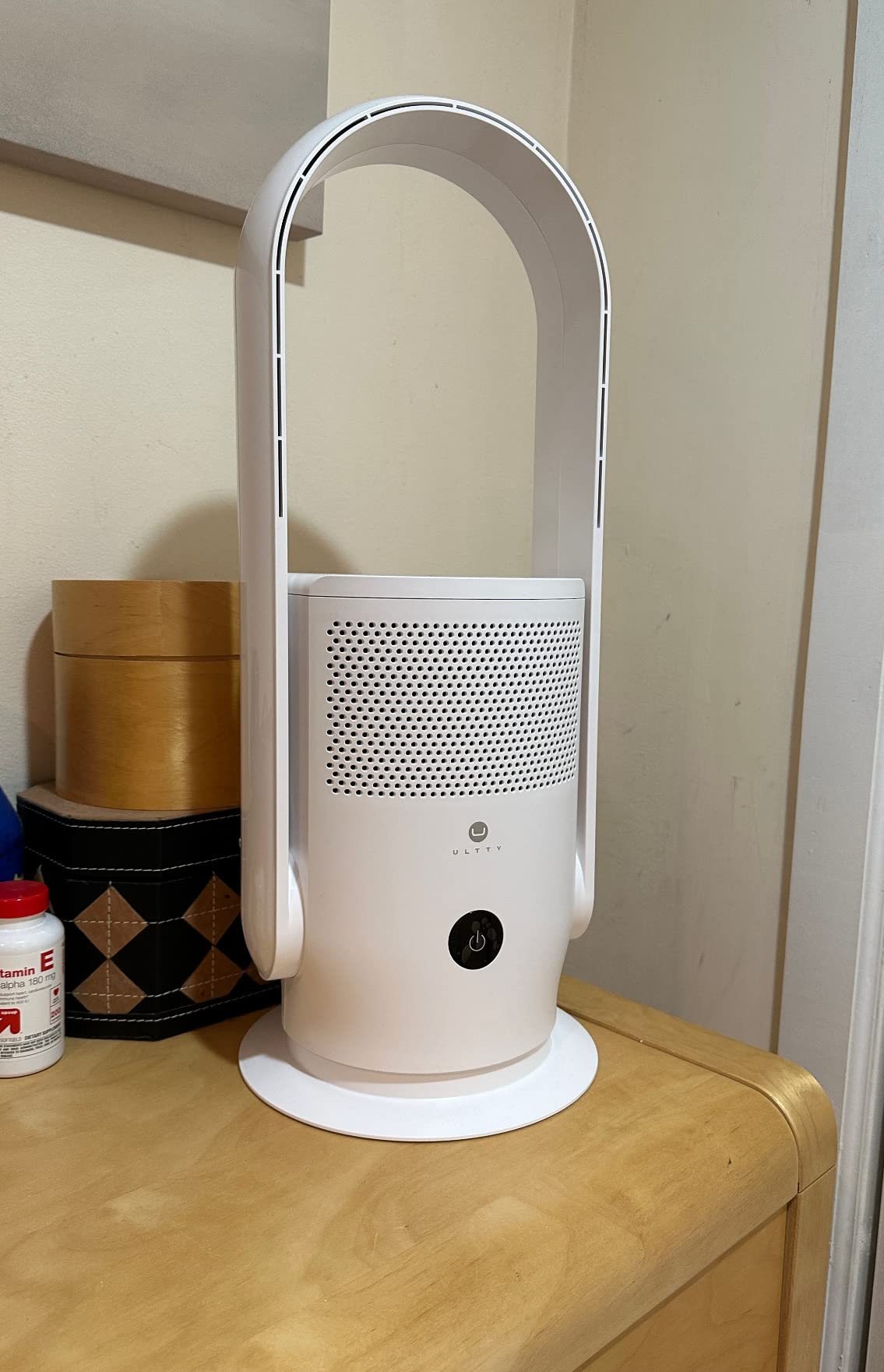 Bladeless Fan with Air Purifier, Quiet Tower Fan with Remote, Touch, 9 Speeds, 8H Timer, HEPA Filter 99.97%, 90° Oscillation Fans, Floor Fans Powerful for Home Office Room, CR022D White customer photo 2