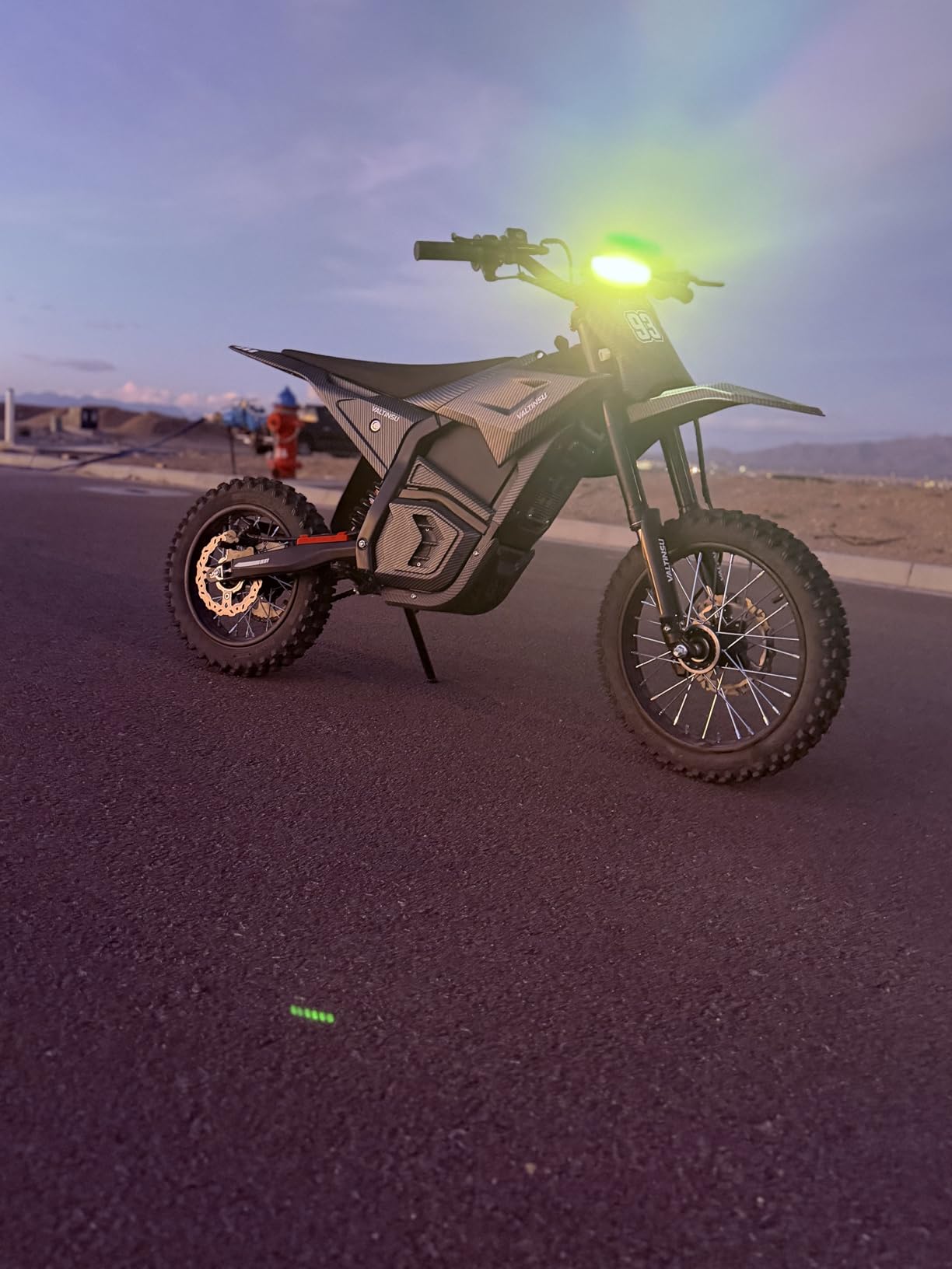 EM5 Electric Dirt Bike w/Light & Display, Off-Road Motorcycle 3840W 3 Speed Modes (Max 40MPH) 48V Range 53MI, 14