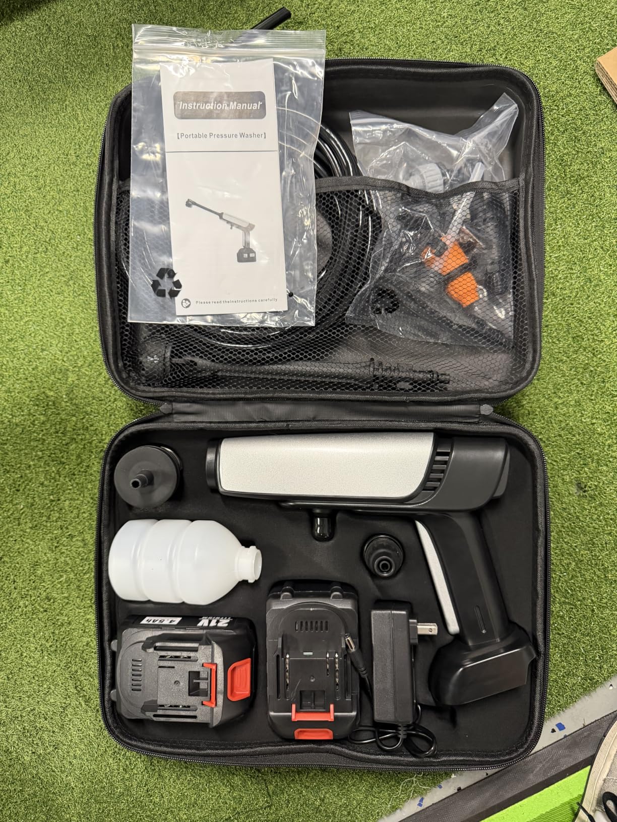 Cordless Pressure Washer Battery Powered, Portable Power Washer with 2pcs 4.5Ah 21V Battery & Charger & 6-in-1 Nozzle, 2 Power Level & On/Off Button, Handheld Pressure Washer for Car, Home, Garden Patio customer photo 2