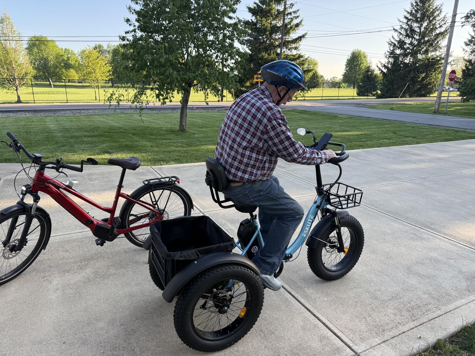 ESKUTE T300 Pro Electric Trike for Adults, 998.4Wh Long-Range Battery, 1200W Peak Motor, 20