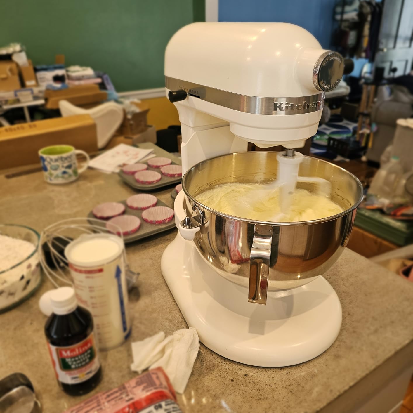 KitchenAid 5.5 Quart Bowl-Lift Stand Mixer with 11 Speeds (KSM55SXXX, Porcelain White) customer photo 1