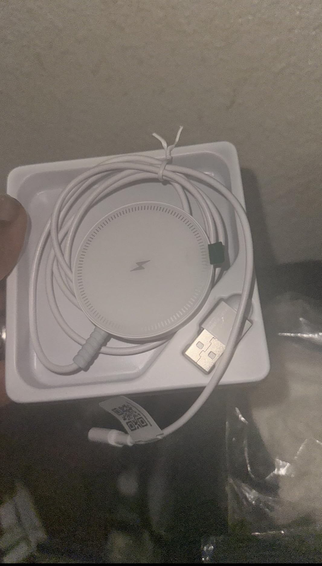 Magnetic Wireless Magsafe Charger iPhone: Charging Pad for iPhone 17/16/15/14/13/12 Series & AirPods Pro 4-2, Strong Magnet, Dual Ports, Case-Friendly, Lightweight for Travel Home Office Desk customer photo 1