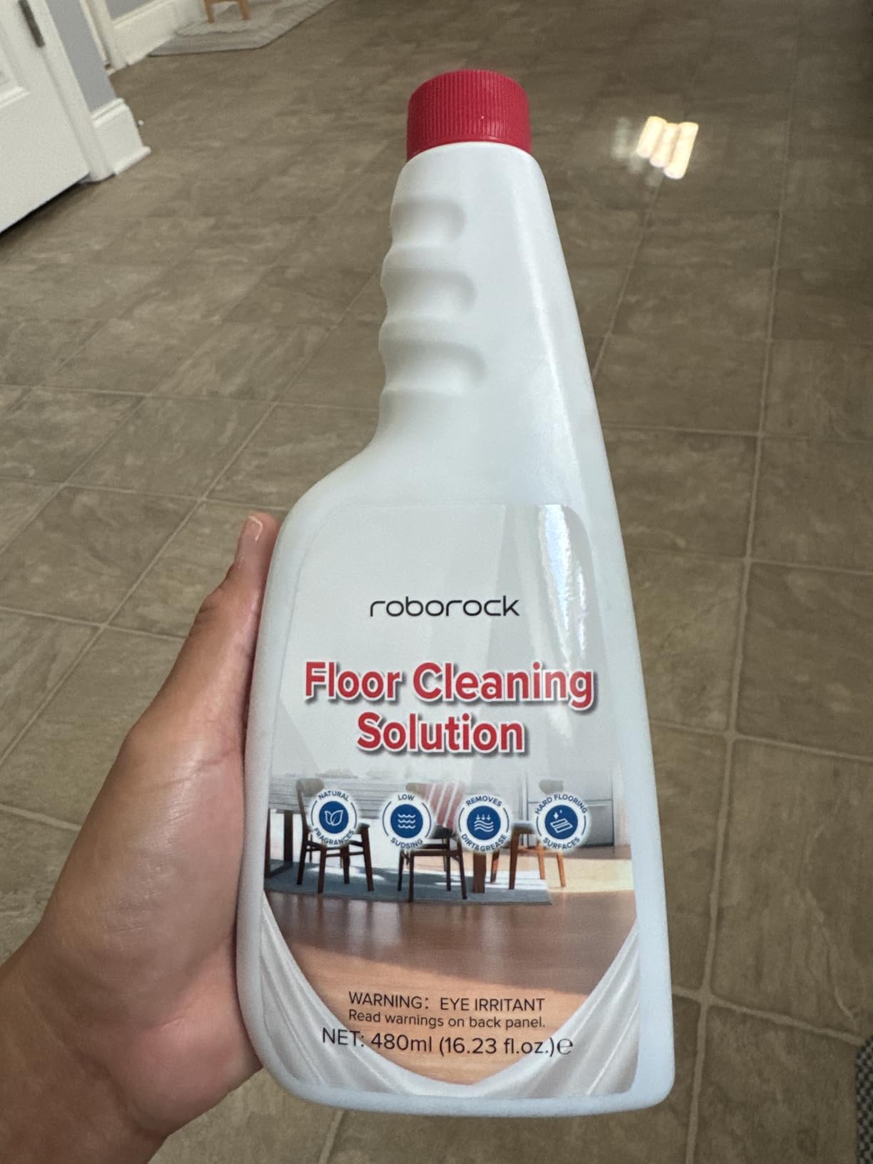 Roborock Qrevo S Pro Robot Vacuum and Mop, 18,500Pa Suction, Multifunctional Dock with 167°F Mop Self-Cleaning, Smart Obstacle Avoidance, Anti-Tangle Brush, Liftable Spinning Mop, White customer photo 2