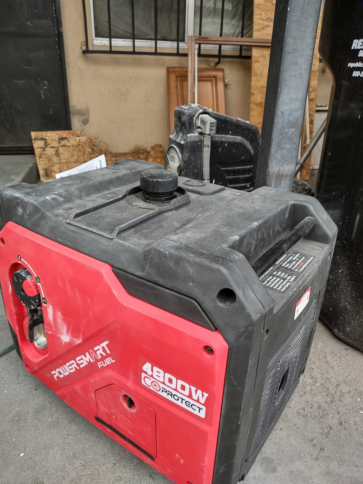 PowerSmart 3800 Watt Portable Inverter Generator for Camping or Home Use | Super Quiet, Clean Power customer photo 1