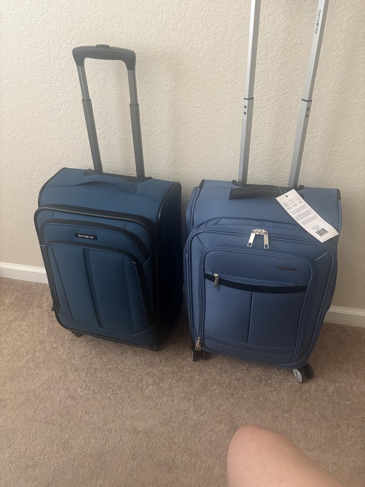 Samsonite Soft-Sided 29-Inch Lightweight Large Checked Expandable Element Suitcase: Durable, 360 Spinner Wheels, Adjustable Telescopic Handle, 2 Front & 1 Side Pocket- Black customer photo 2