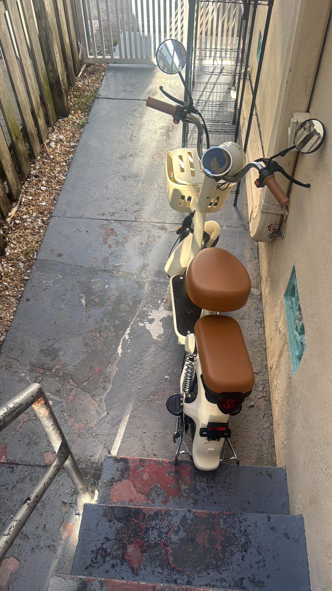 Electric Scooter with Seat, 1200W Powerful Motor, 62 Miles Long Range, 28MPH Top Speed, 14