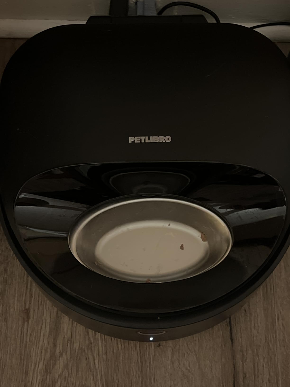 PETLIBRO Automatic Wet Cat Feeder with Refrigeration 2026 New Version, App-Controlled Cat Food Dispenser with Semiconductor Cooling, 3 Fresh Meals for 3 Days, Stainless Steel Bowl, White customer photo 2