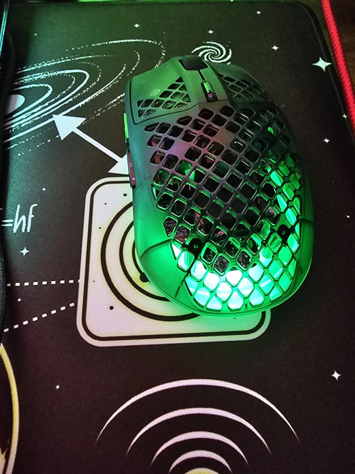 SteelSeries Aerox 3 Wireless Gen 2 - Super-Light 68g Gaming Mouse, 4K Polling, 26K DPI Optical Sensor, 200 Hour Battery, IP54 Water Resistant, 80m Click Durability, RGB, 100% PTFE Feet - Shadow customer photo 1
