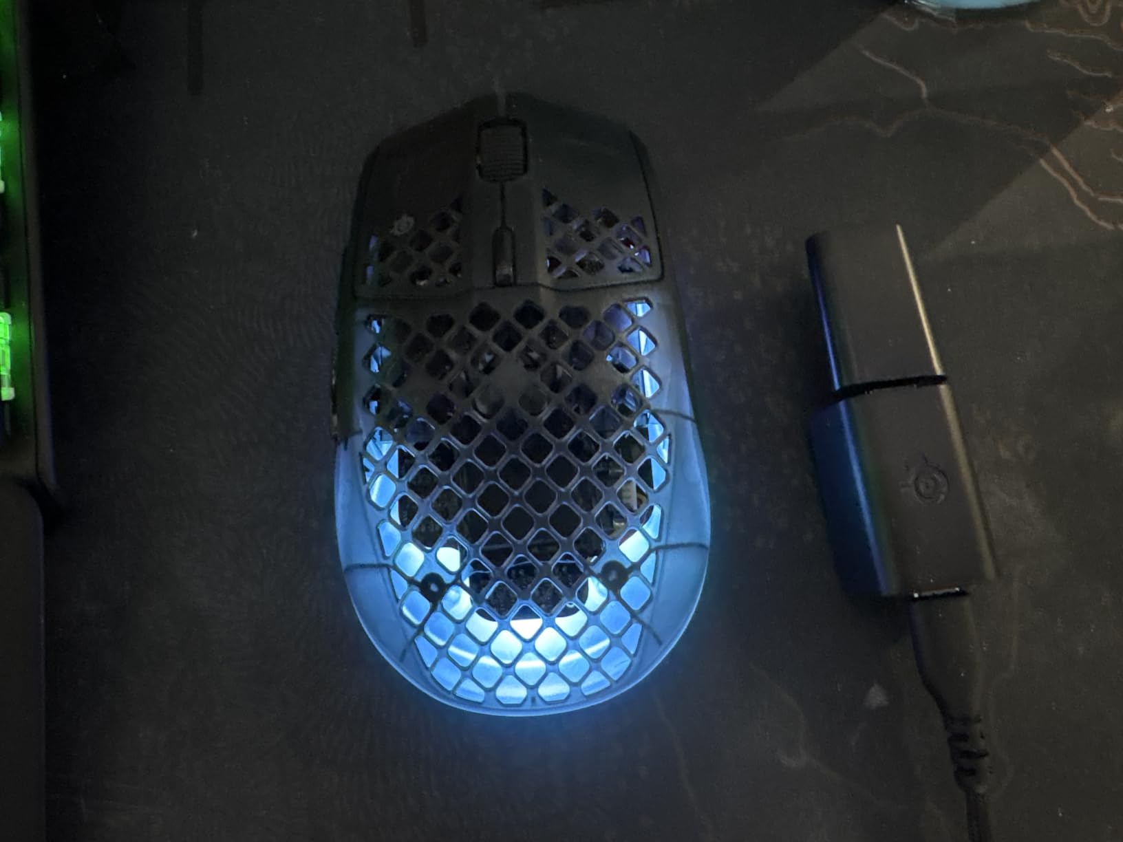 SteelSeries Aerox 3 Wireless Gen 2 - Super-Light 68g Gaming Mouse, 4K Polling, 26K DPI Optical Sensor, 200 Hour Battery, IP54 Water Resistant, 80m Click Durability, RGB, 100% PTFE Feet - Shadow customer photo 2