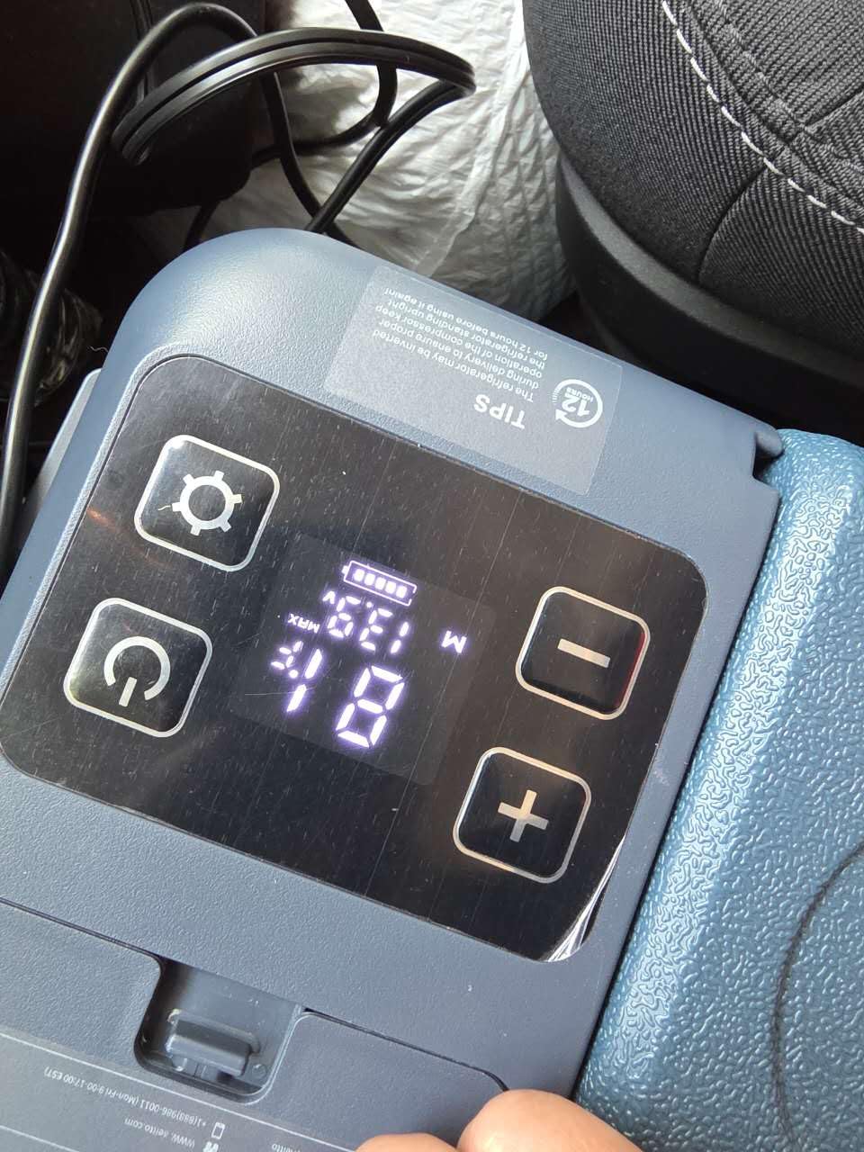 Aeitto 12 Volt Car Refrigerator 20Quart Car Fridge Freezer Electric Cooler Portable Cooler 12V Fridge RV Refrigerator -4~68F Temp Control 12/24V DC & 100-240V AC for Travel, Camping, RV, Road customer photo 2
