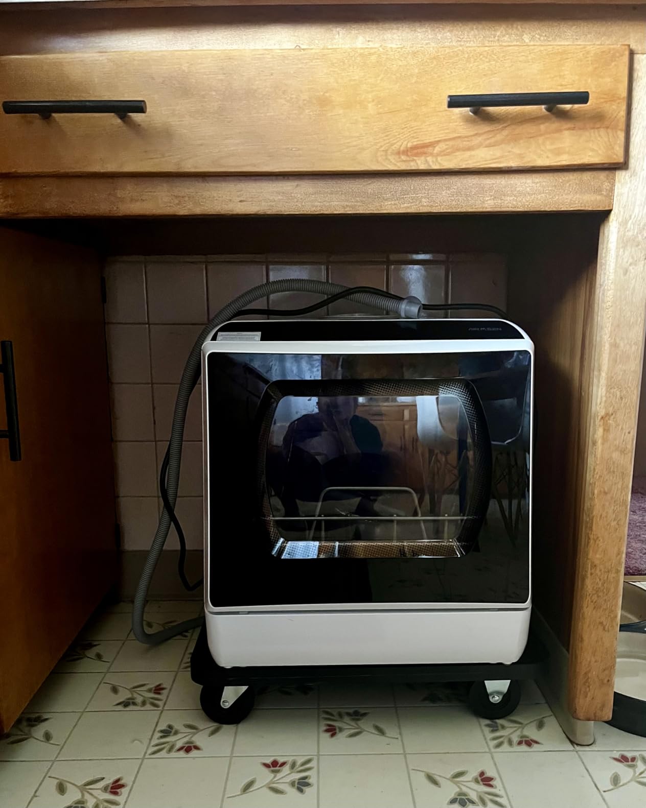 AIRMSEN Portable Countertop Dishwasher, 5 Washing Programs Mini Dishwashers with 1.2 Gal Built-in Water Tank and Double-layered Glass Door, No Hookup Needed for Home, Apartments & RVs customer photo 2