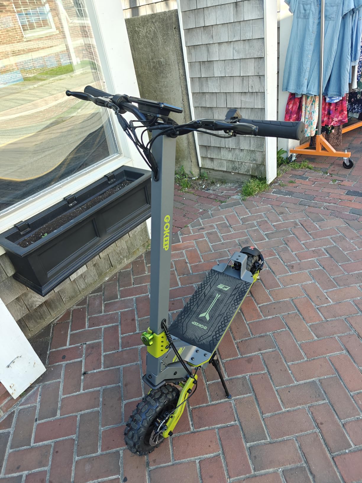 1500W Adults Electric Scooter, 34mph Electric Scooter, 52V/20ah Battery Scooter with 43 Mile Long Range, NFC Smart Unlock & Dual Disc Brakes, 11