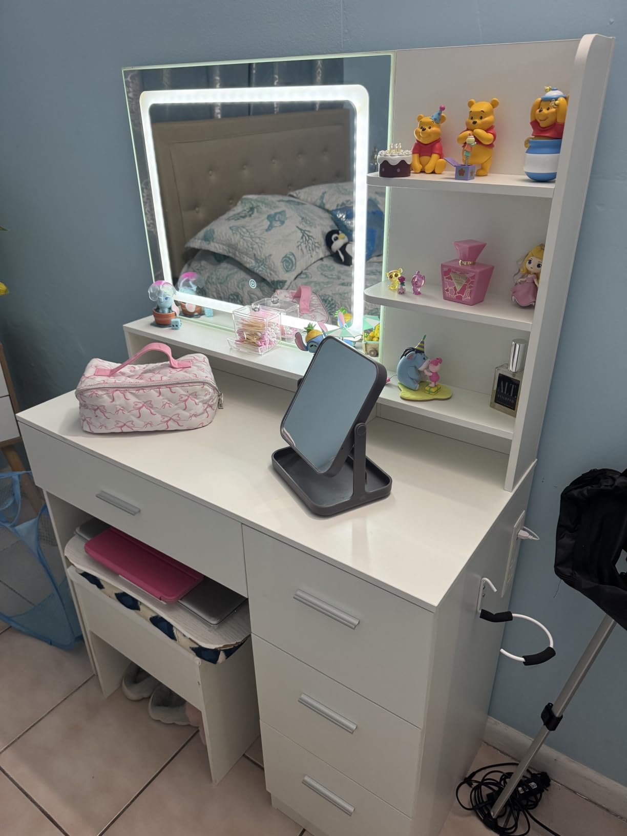 LIVELYGLOW Makeup Vanity Desk with Smart LED Mirror & Charging Station, 34.1