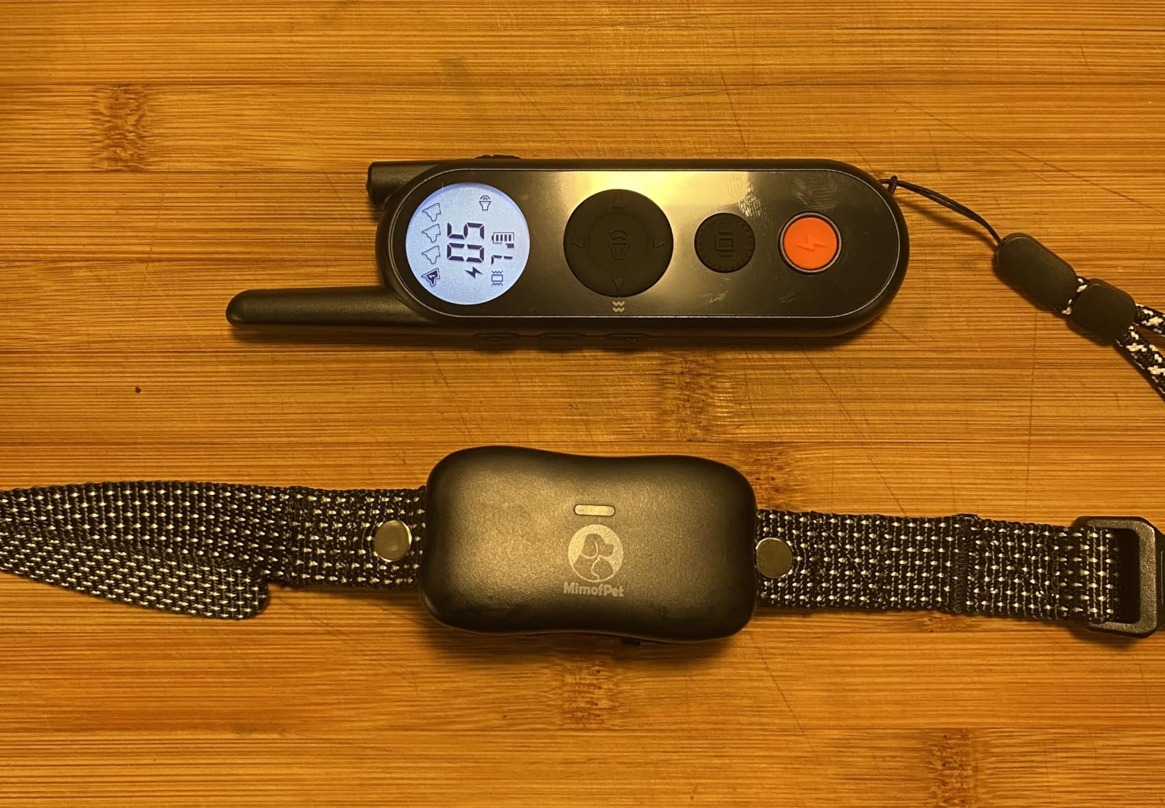 MIMOFPET Wireless Dog Fence for 2 Dogs - Covers up to 856-Acre Electric Fence, 185 Days Standby Time Training Collar, Pet Containment System with 3 Training Mode, Flash Light and Waterproof customer photo 2