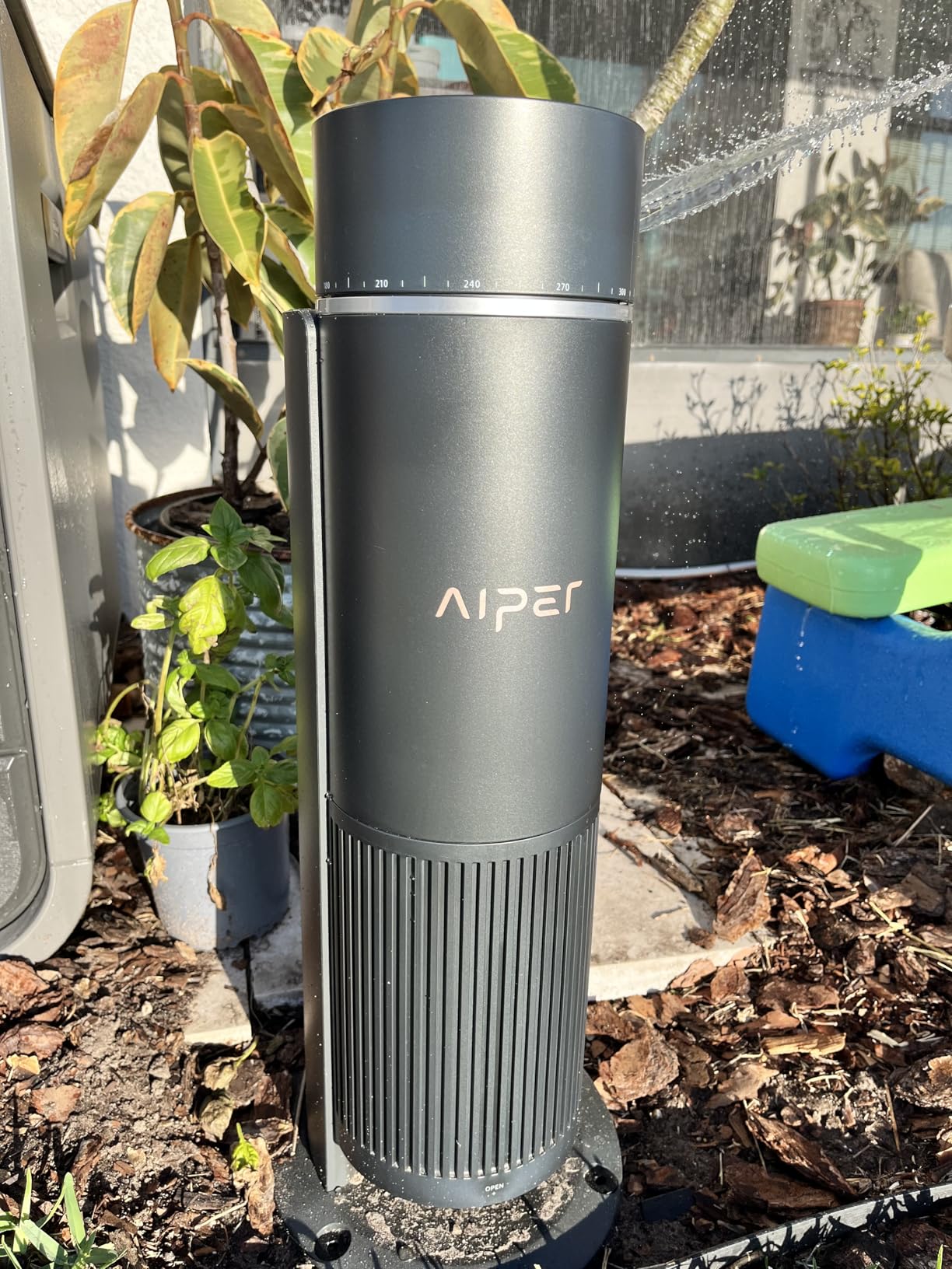 Aiper IrriSense 2 Lawn Sprinkler, Smart Irrigation System, Multi-Zone Plant-Specific Watering, Smart Scheduling, Weather-Adaptive Irrigation with Rain Sensor, for Lawns up to 4,800 sq.ft. customer photo 1